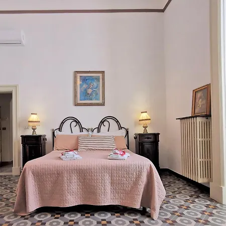 Chez Moi * Лечче